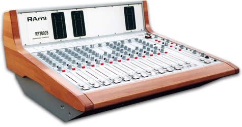Console analogique broadcast Rami RP2000S