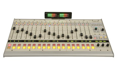 Logitek pilot console numerique IP Broadcast radio