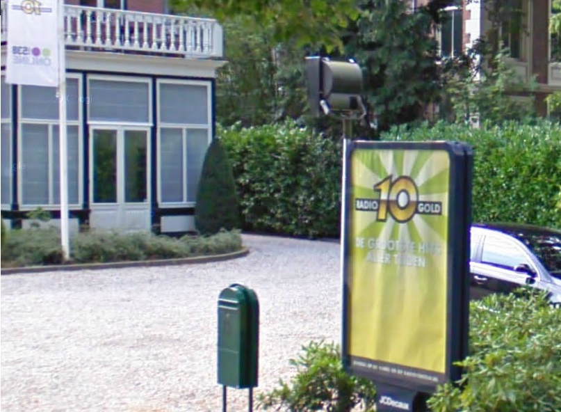 radio10gold-affiche